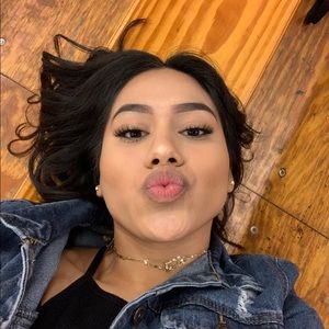 Meet your Posher, Susana